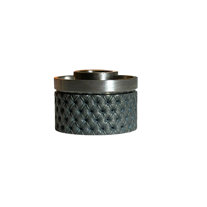 Antiquity V2 titanium cap engraved with Chesterfield pattern. Like diamonds.