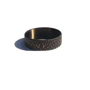 Amazing titanium ring to upgrade your vape setup. relief engraved with precise little Ghost.